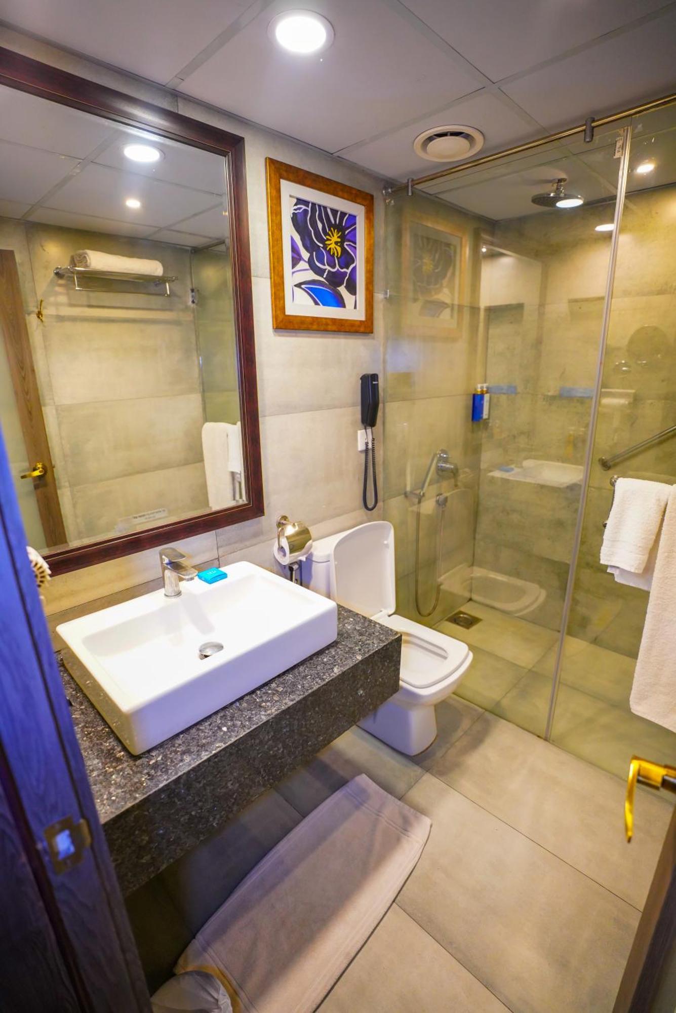 Ifq Hotel & Resort Islamabad Eksteriør bilde