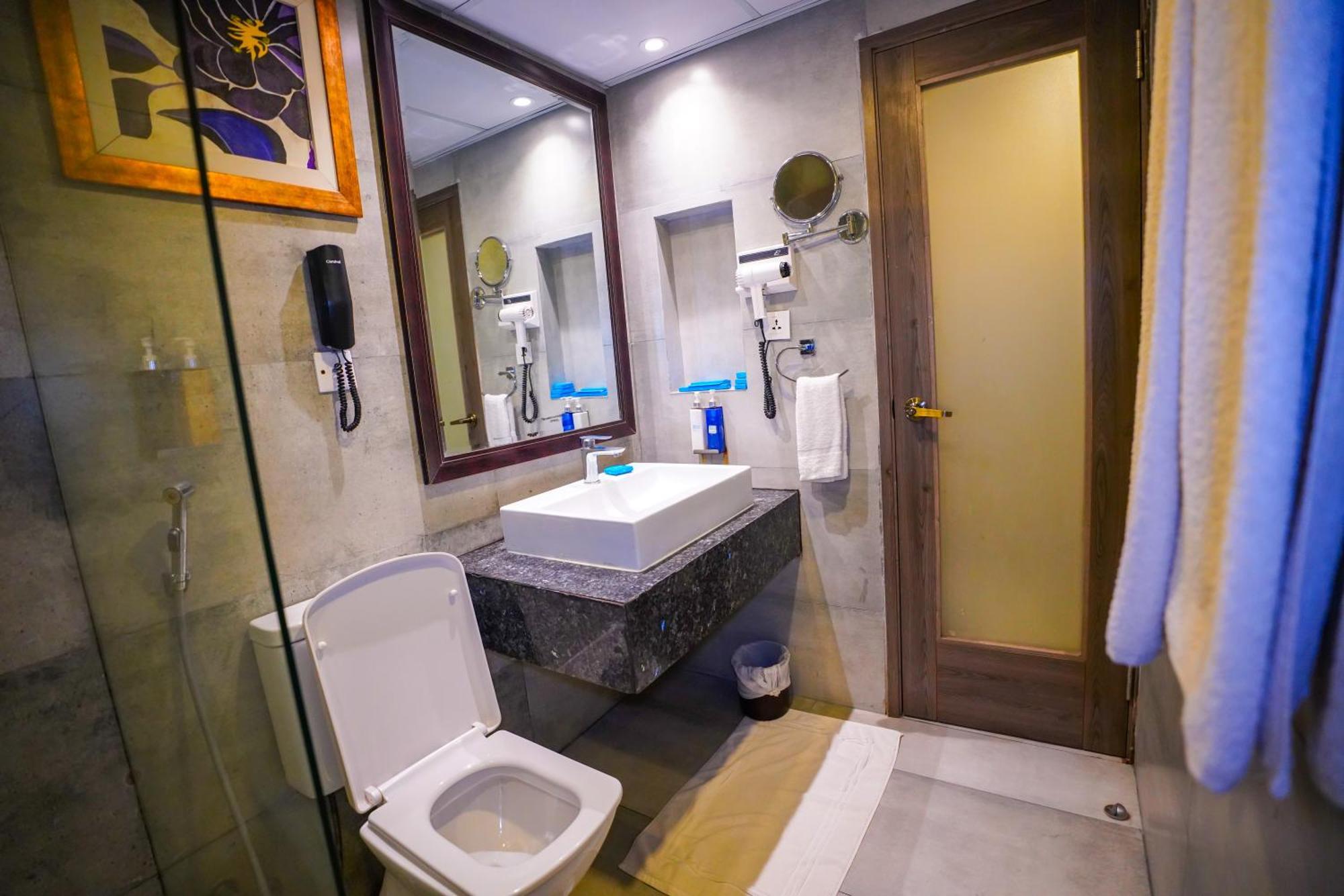 Ifq Hotel & Resort Islamabad Eksteriør bilde